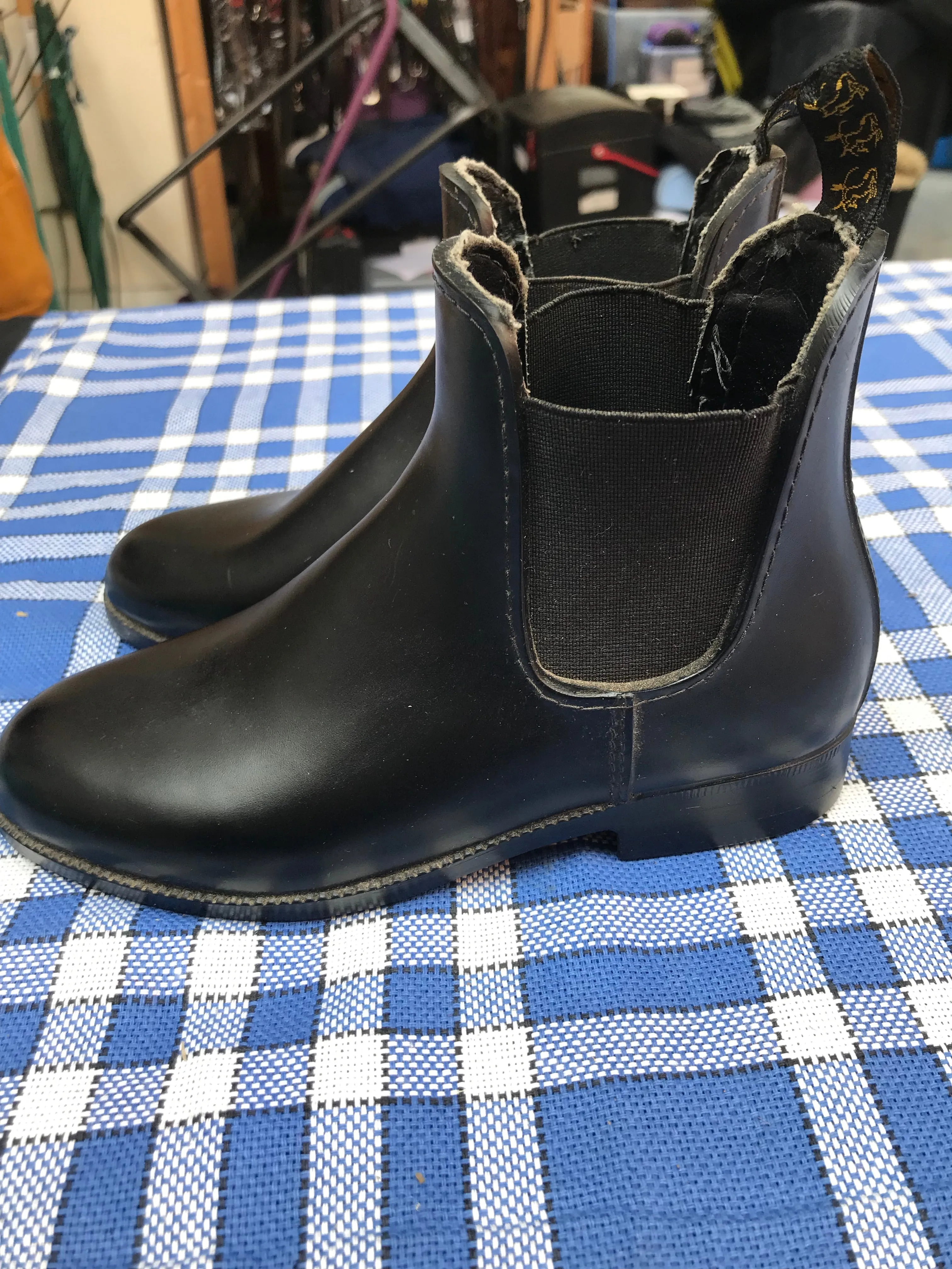 Black rubber jodhpur boots size 12