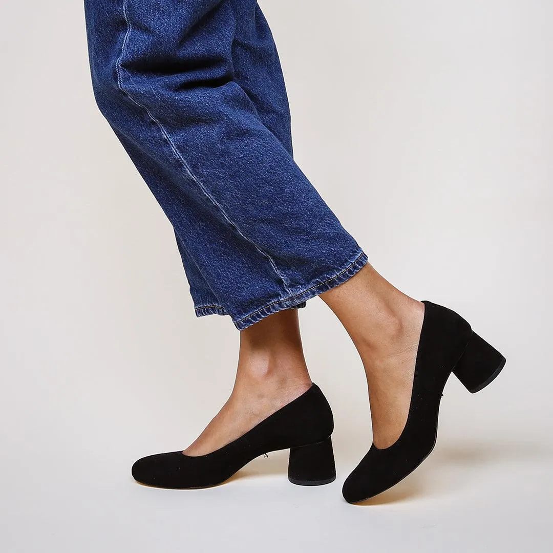 Black Suede Ballet Pump   Red Gloss Twiggy Strap