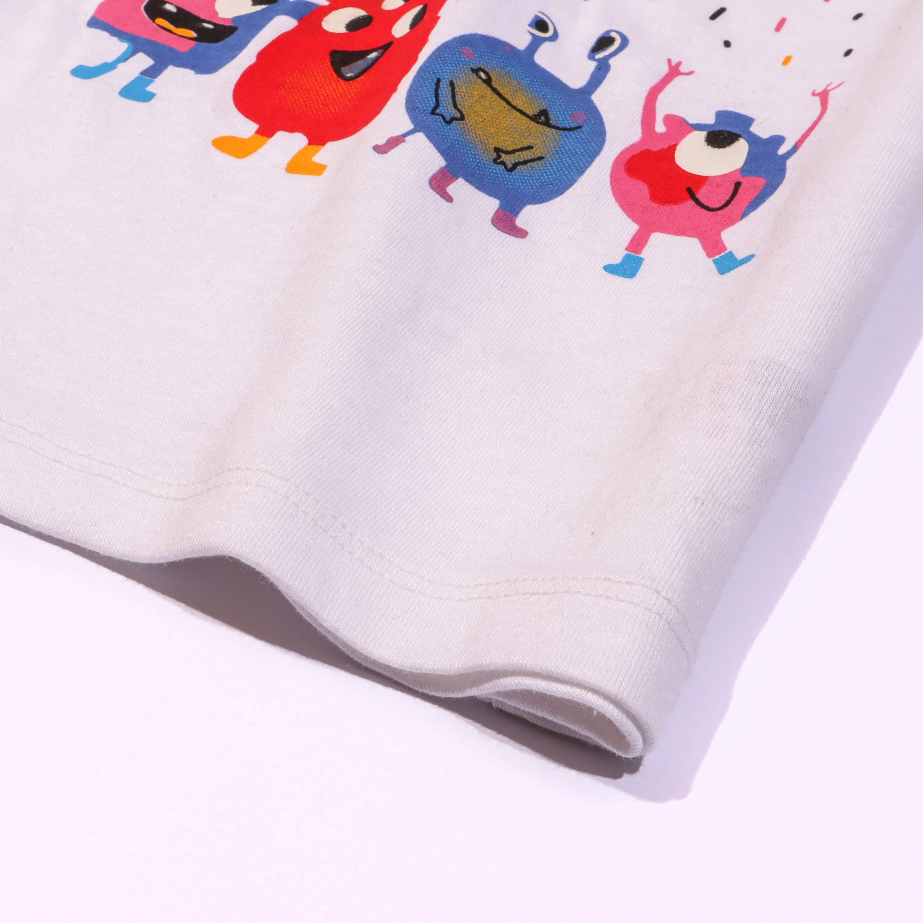 Boys Half Sleeves-Printed T-Shirt (Colour-Ful)