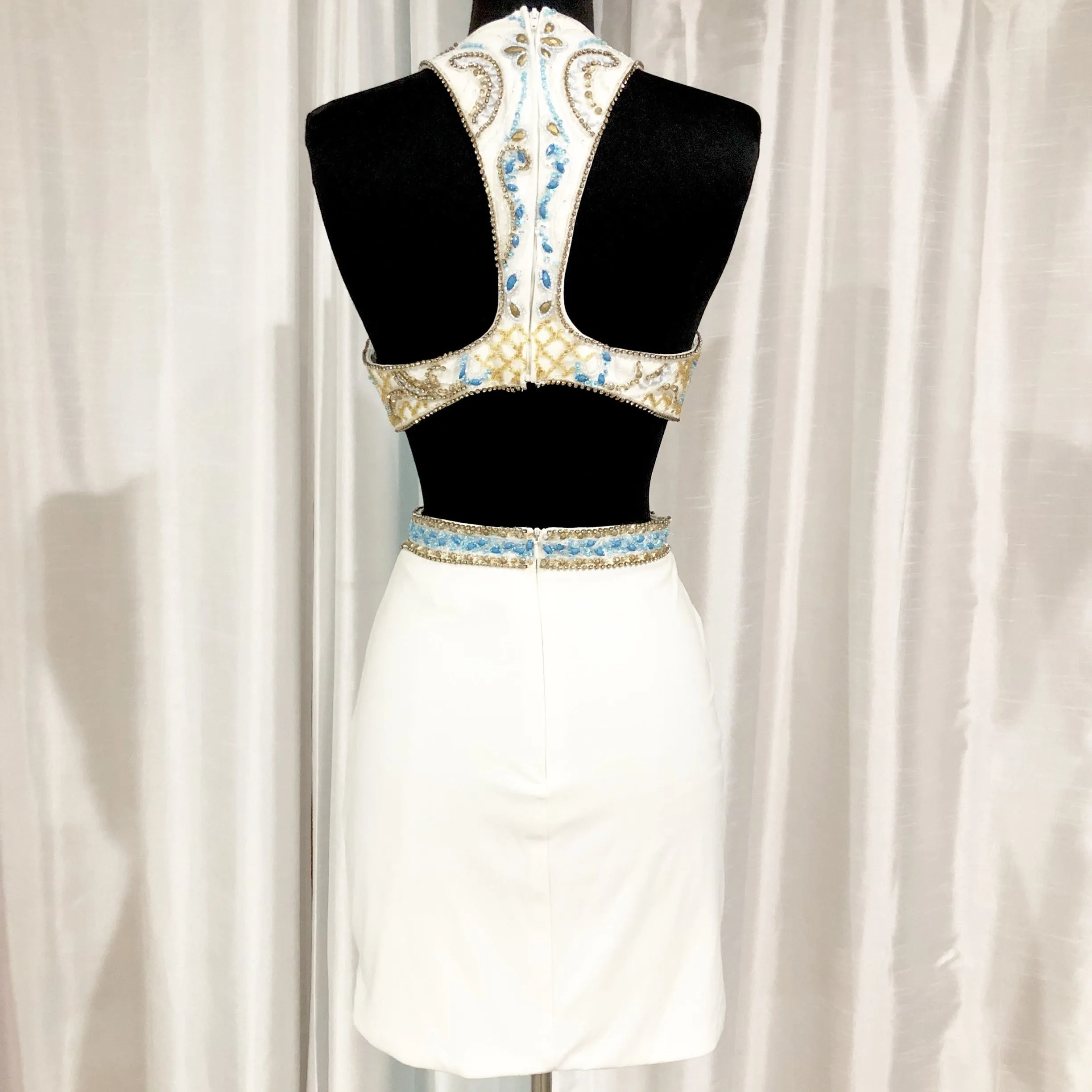 CLARISSE White & Multi-color Embellished Top Short Dress Size 9/10
