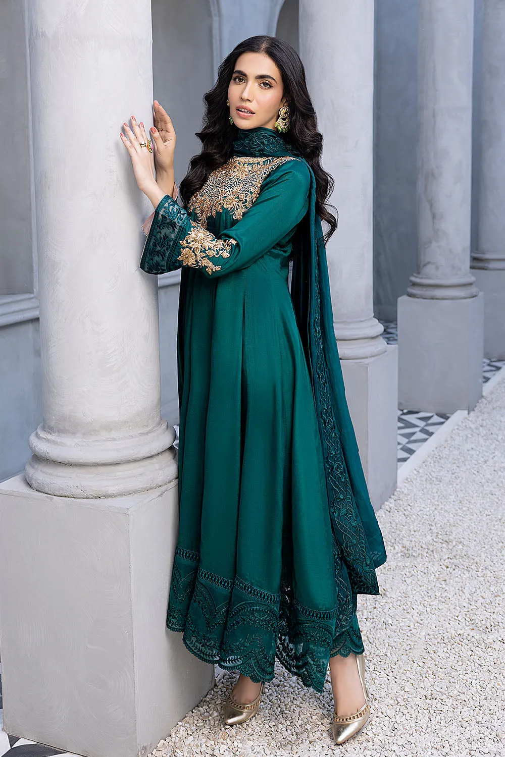 Classic Green Embellished Pakistani Salwar Kameez with Dupatta