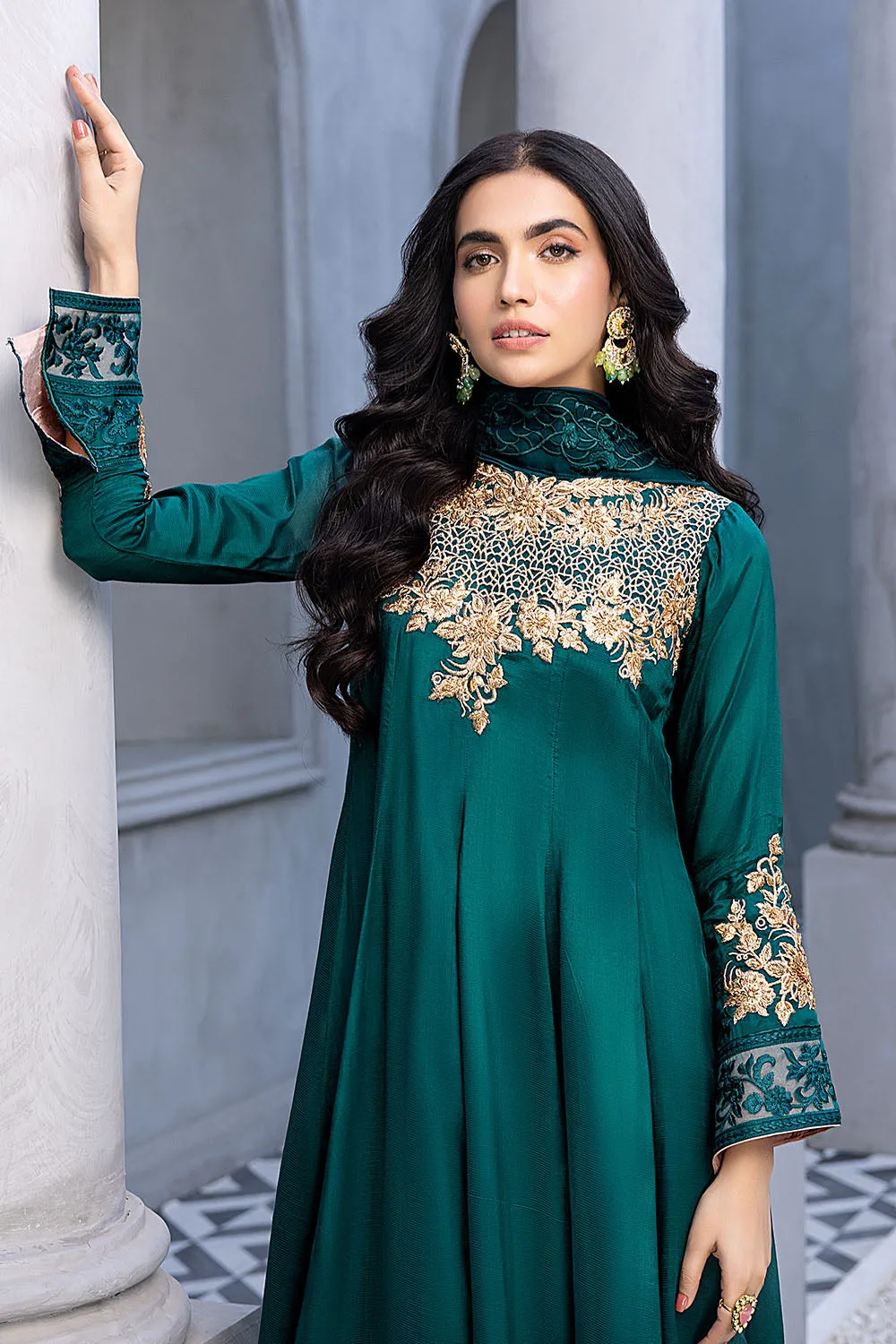 Classic Green Embellished Pakistani Salwar Kameez with Dupatta