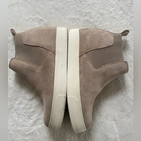 Dolce Vita Wedges Size 10 Color Tan