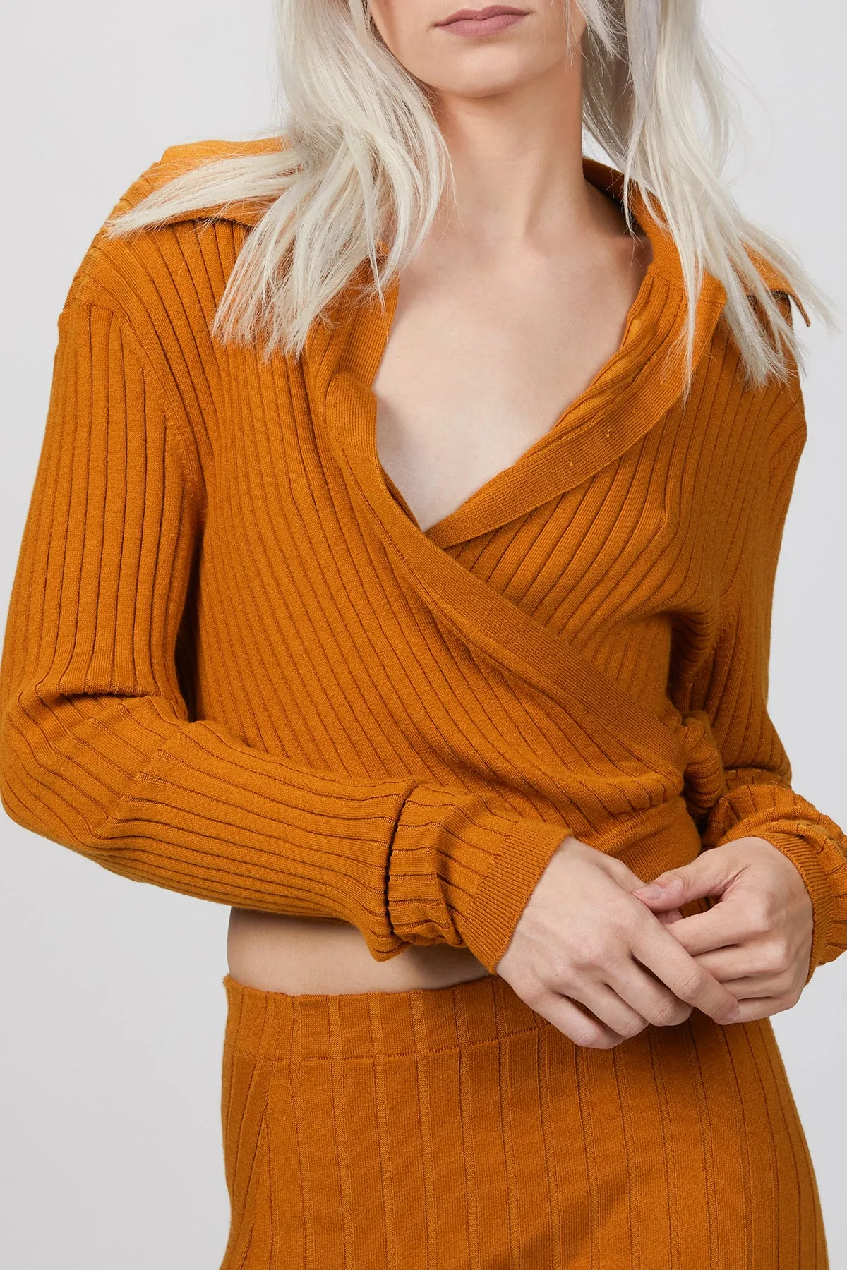 FUSAKO KNIT TOP