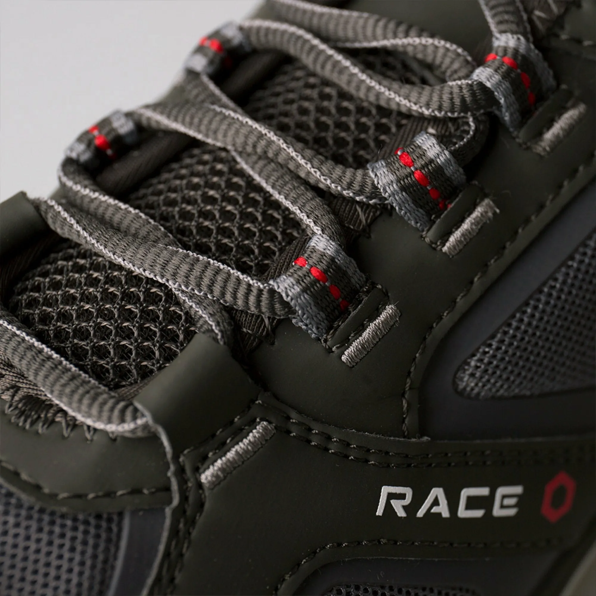 Gill Race Trainer, Unisex
