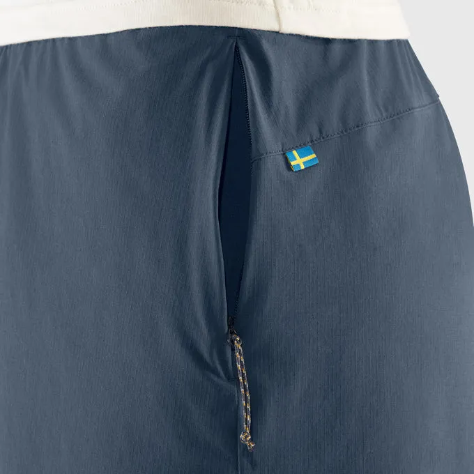 High Coast Relaxed Shorts (Women's) - F87034 - Past Season