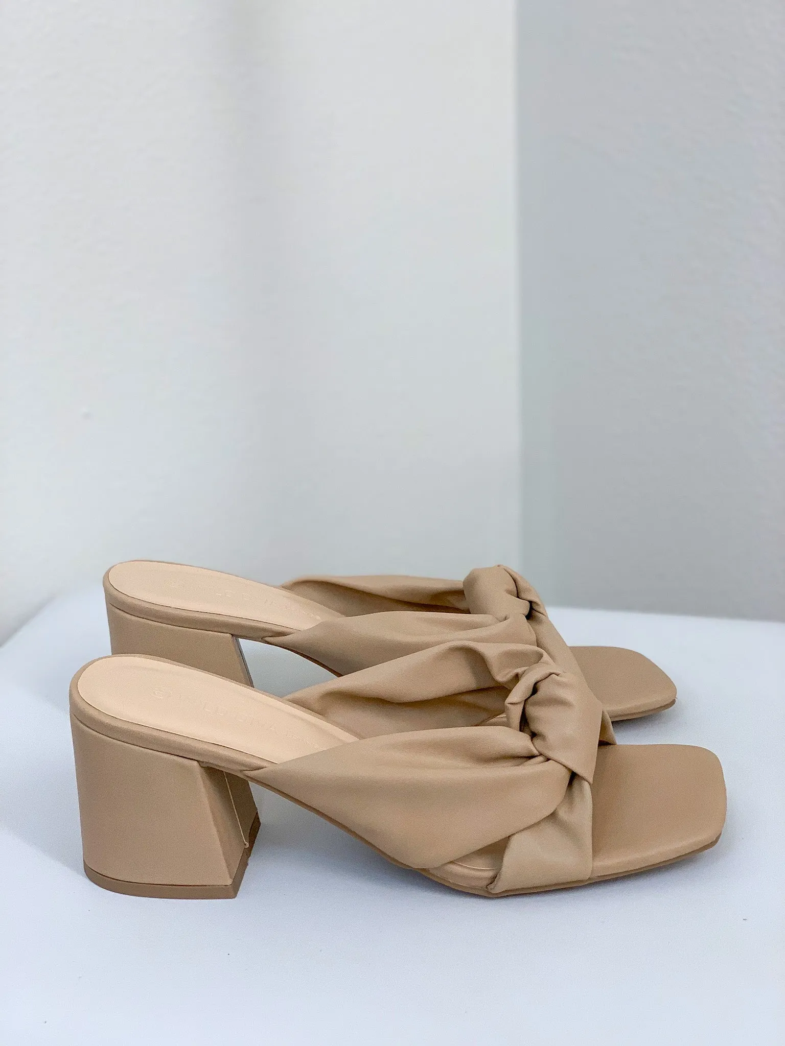 Knotted Kitten Heel {Tan}
