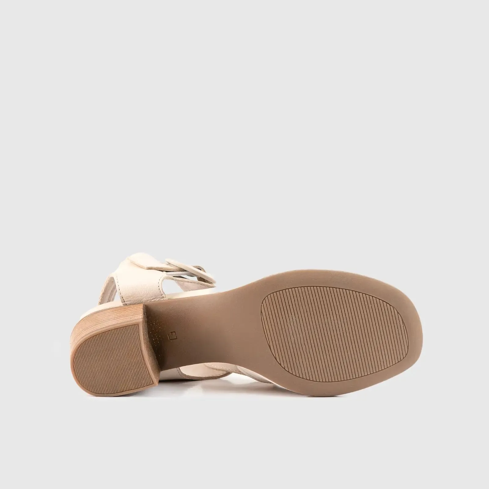 Leather Comfort Block Heel Sandal Beige 8427