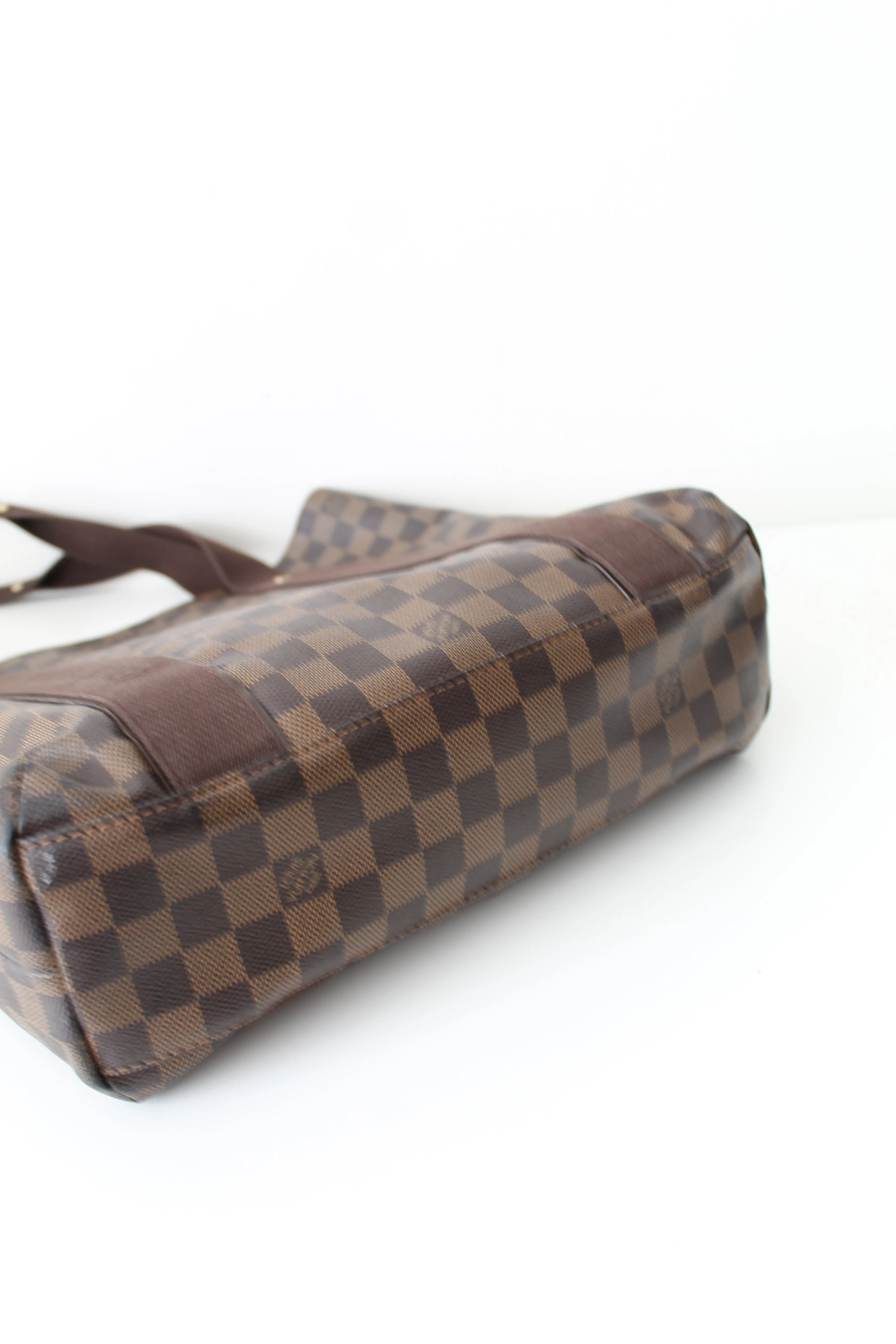 Louis Vuitton Cabas Beaubourg