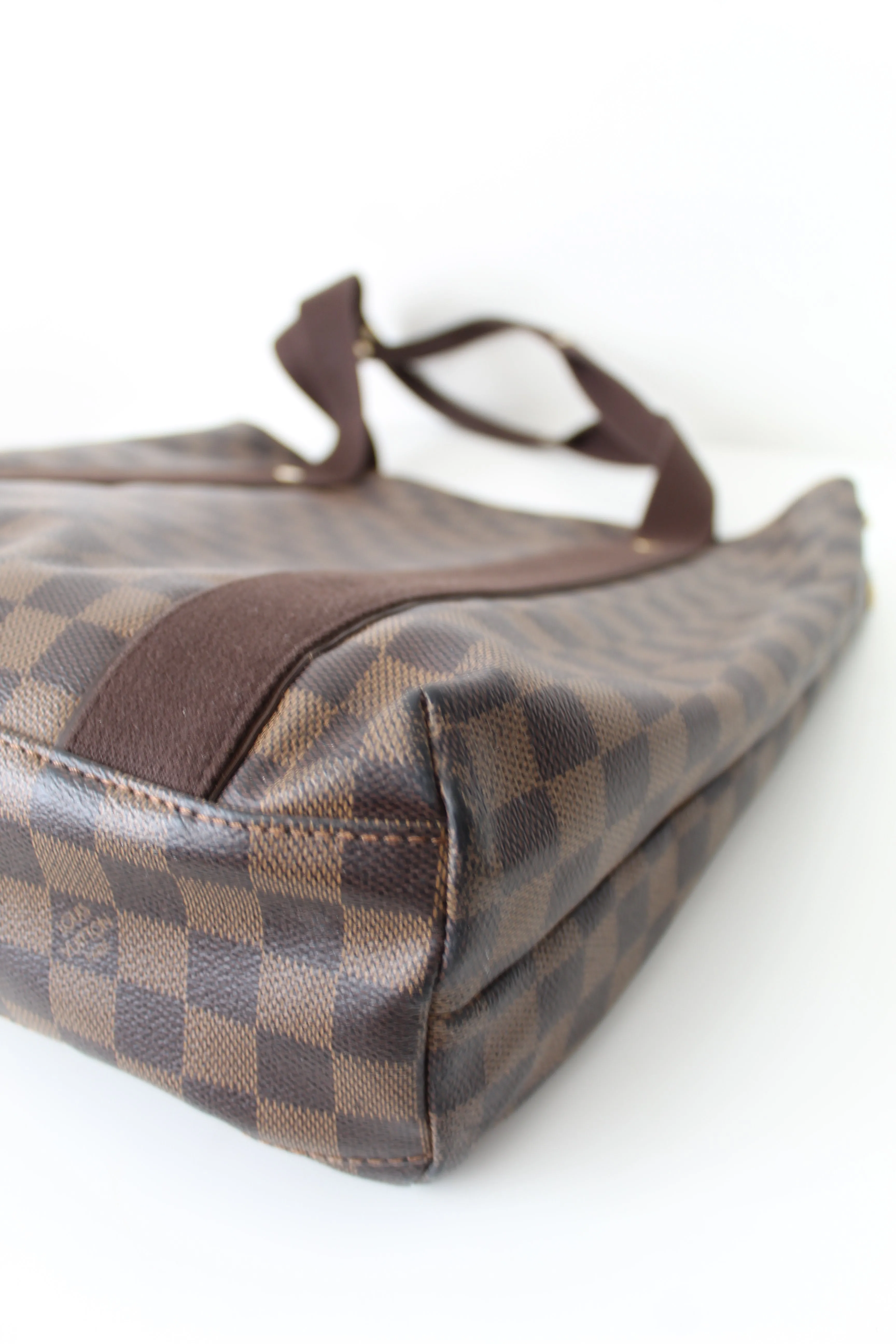 Louis Vuitton Cabas Beaubourg