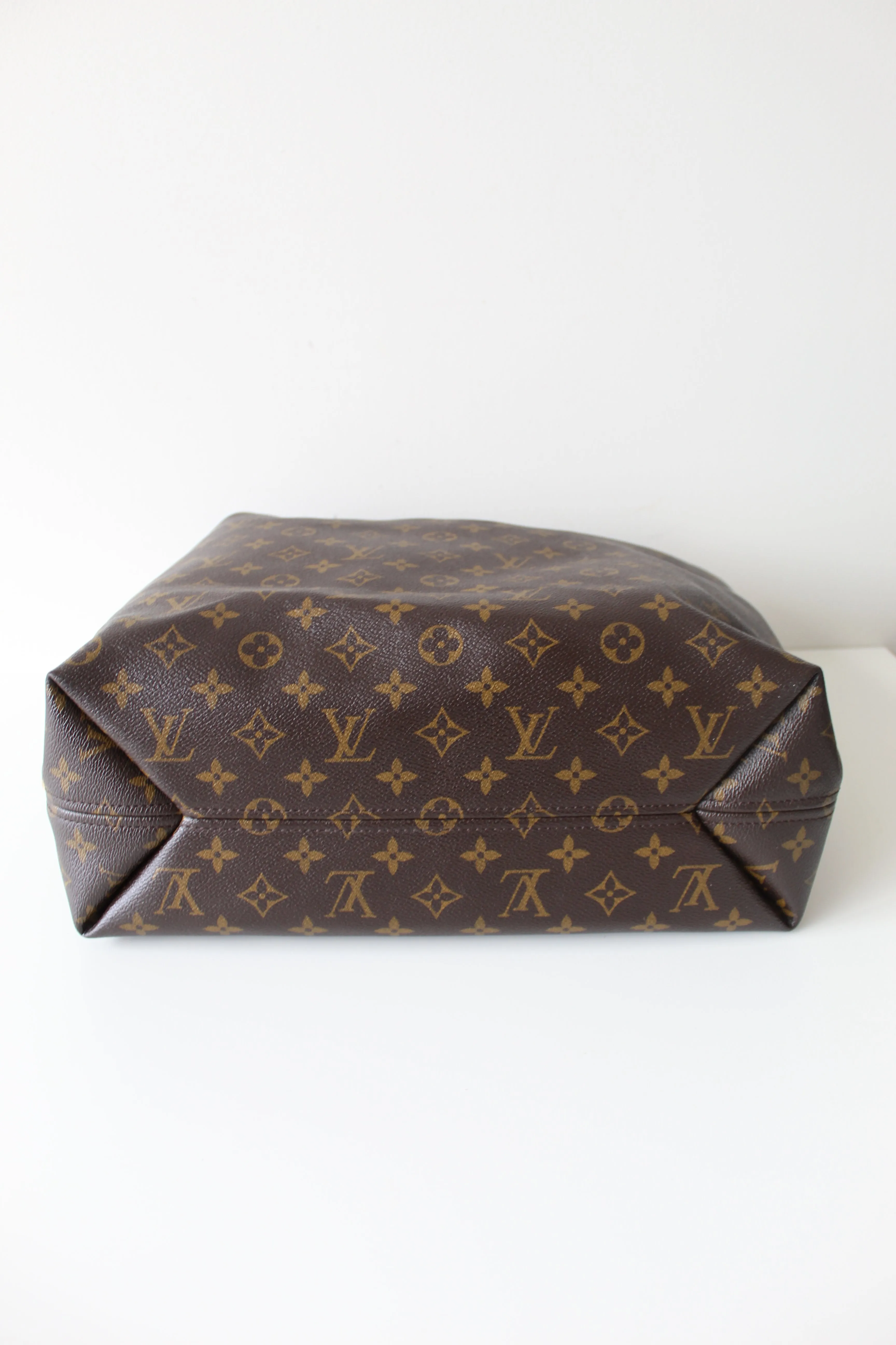 Louis Vuitton Sully MM