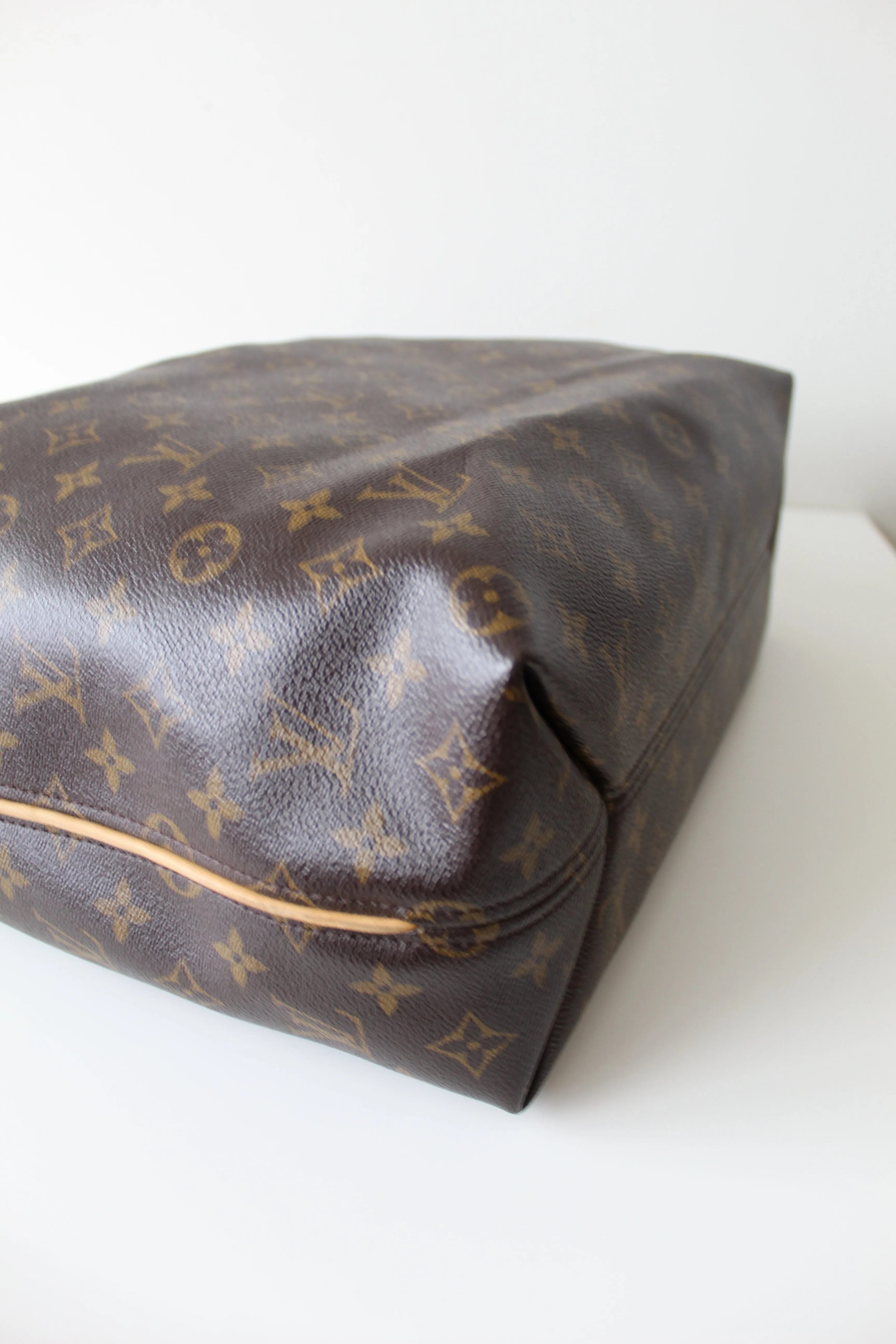 Louis Vuitton Sully MM