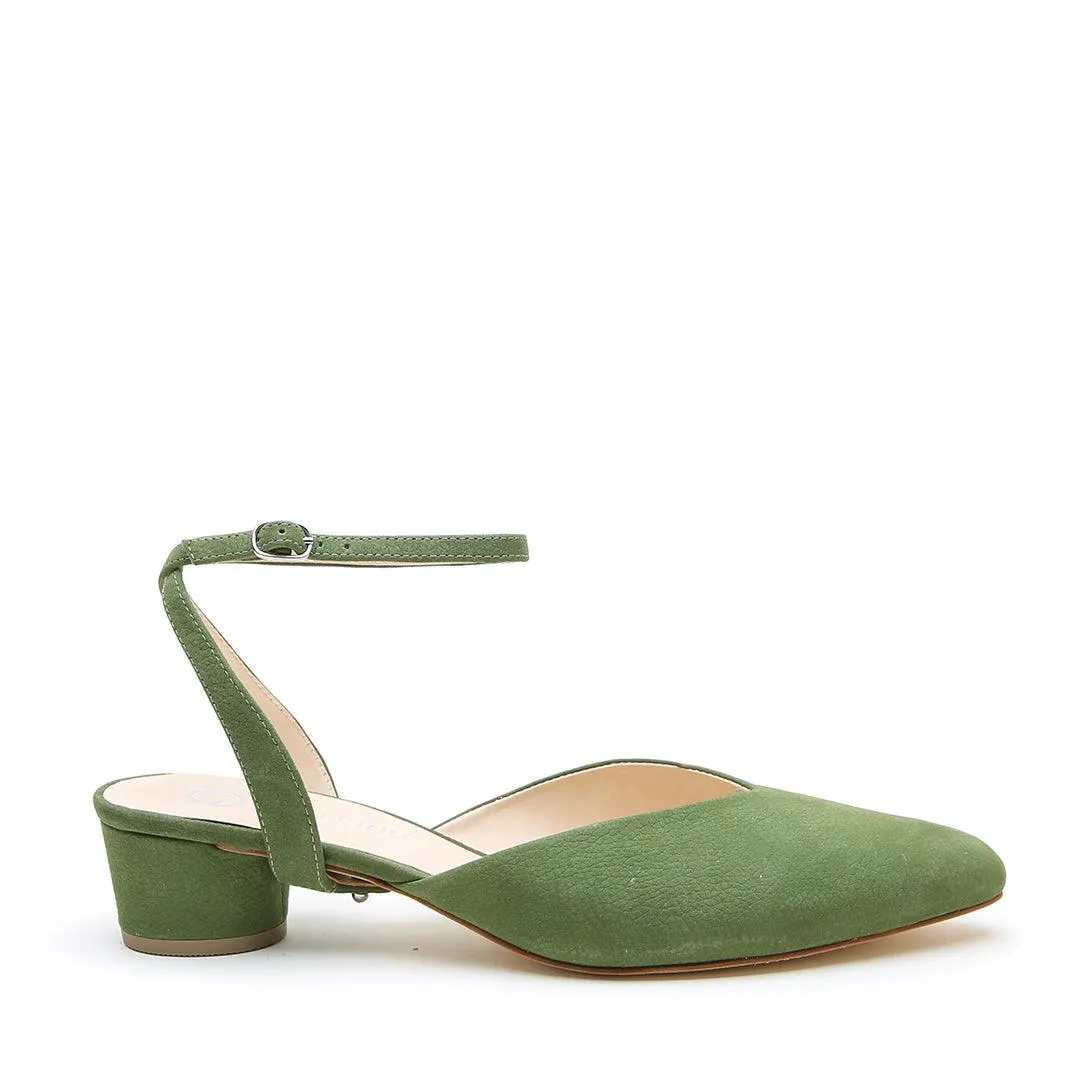 Moss V Slide   Marilyn Strap