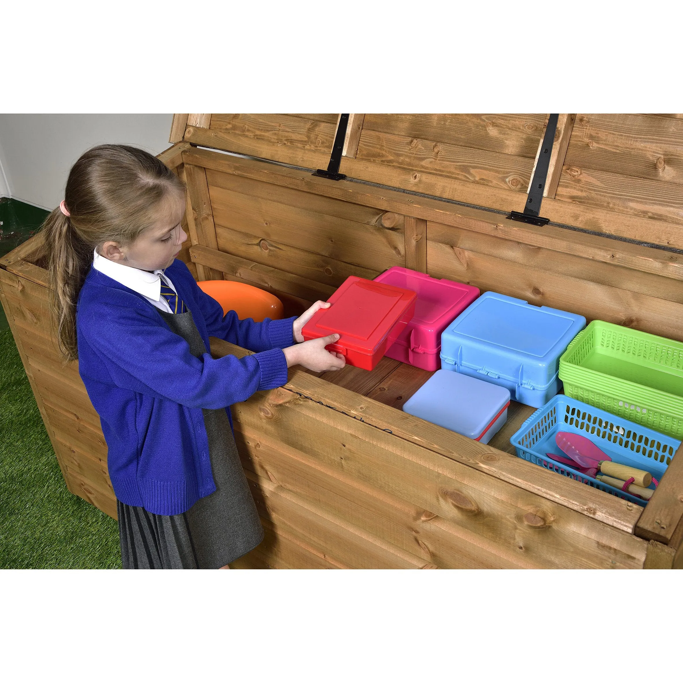 Outdoor Storage Chest (with Installation)