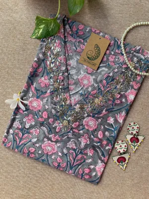 "Himani" Hand Work Embellished Cotton kurta-M