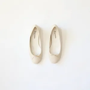 Repetto Block Heel Ballerina - Swan