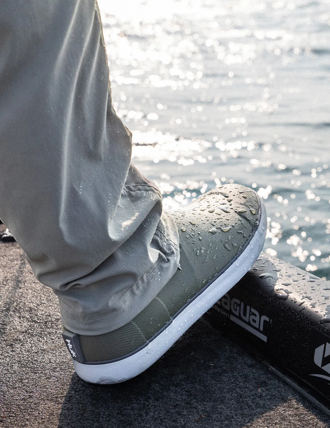 Rogue Wave Boots