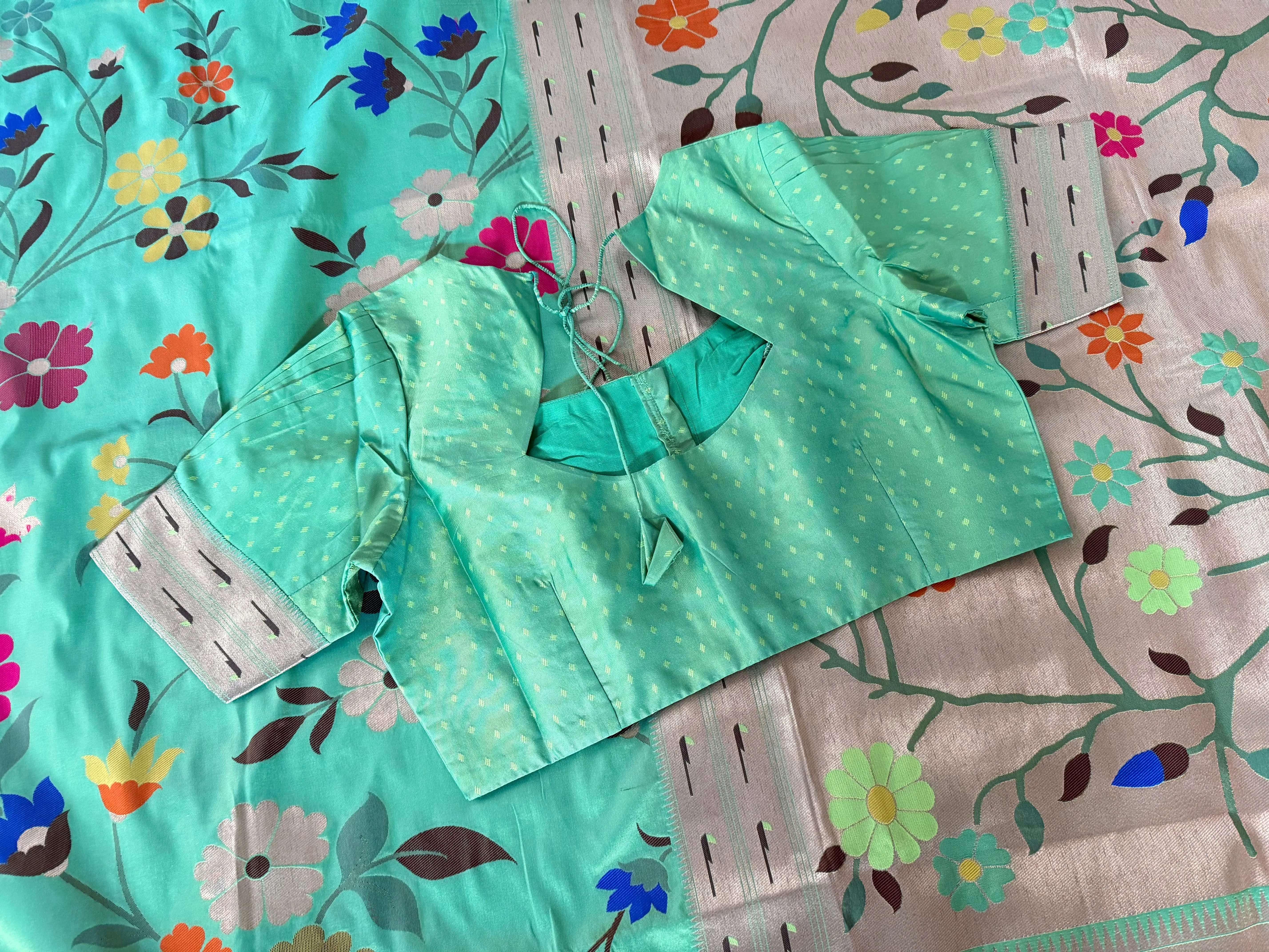 Semi Banaras Paithani saree