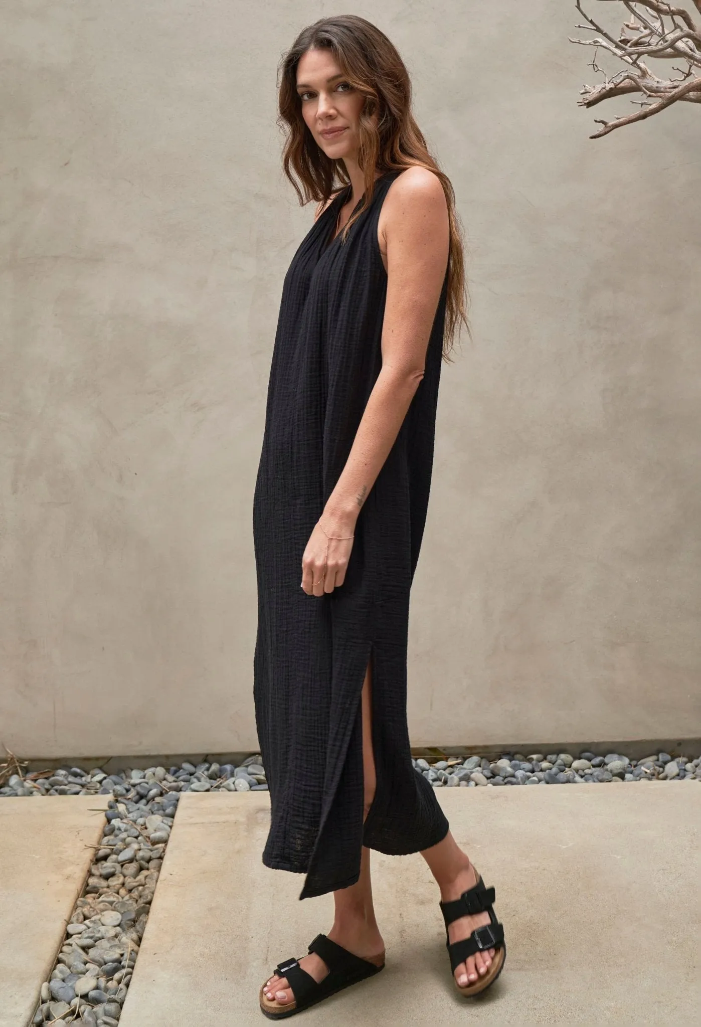 Sleeveless Black Gauze Midi Dress with Pockets
