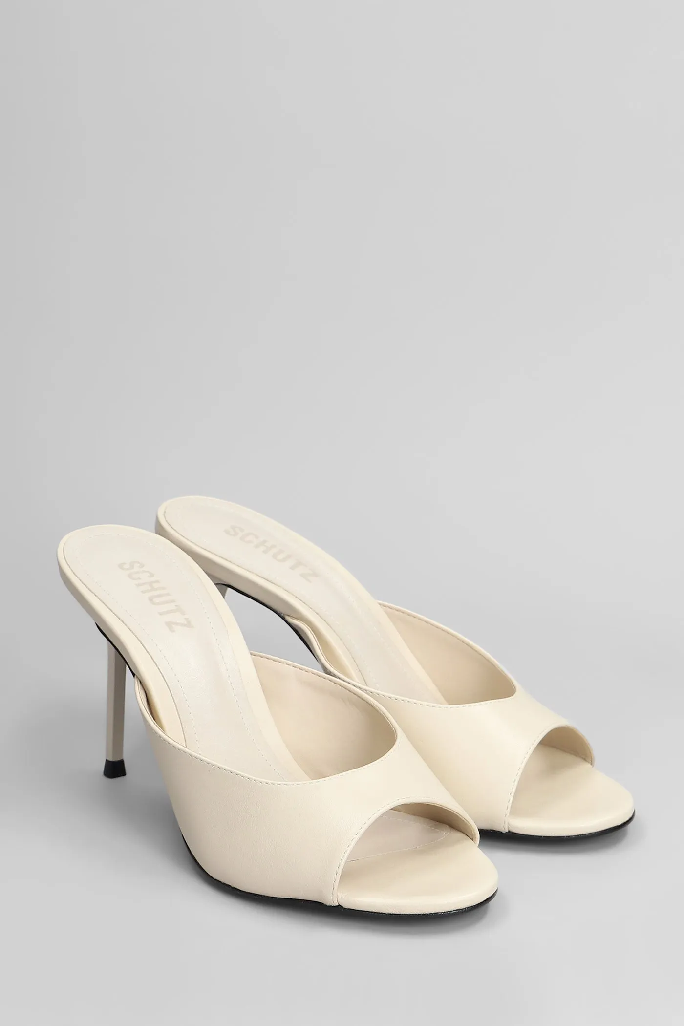 Slipper-Mule in beige leather
