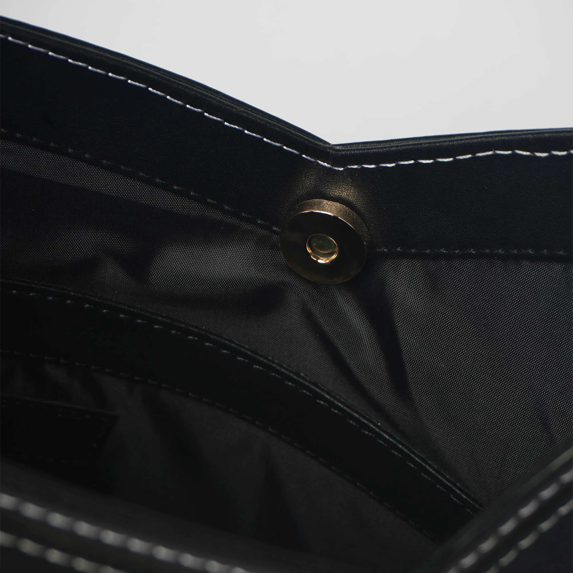 The Urban Commuter - Black