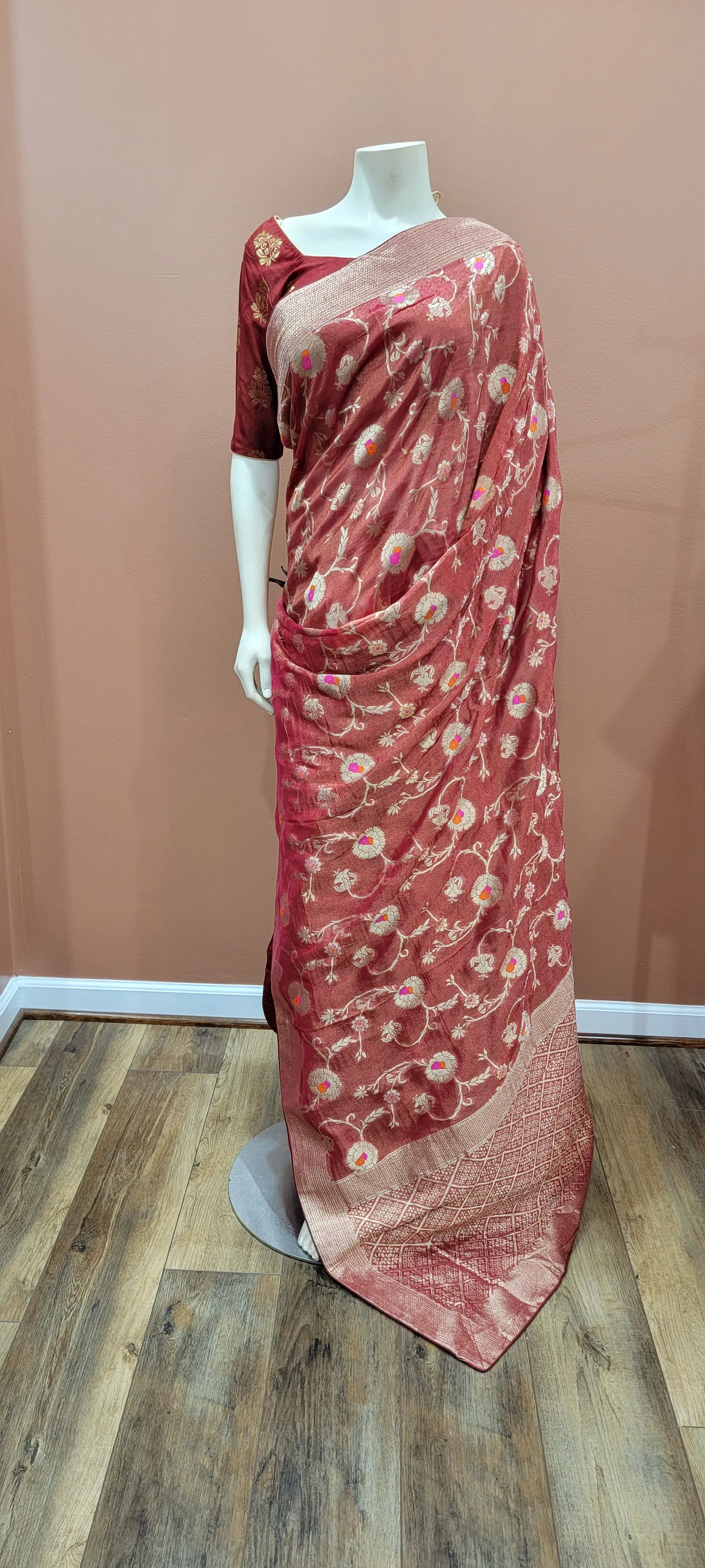 Tissue Munga Silk saree w/ Blouse in Orange