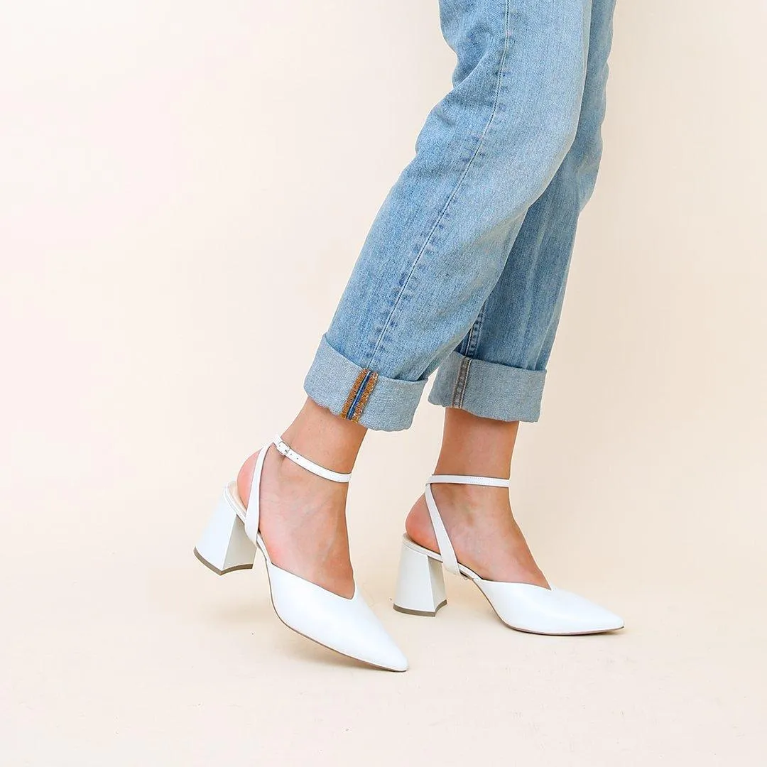 White V Mule