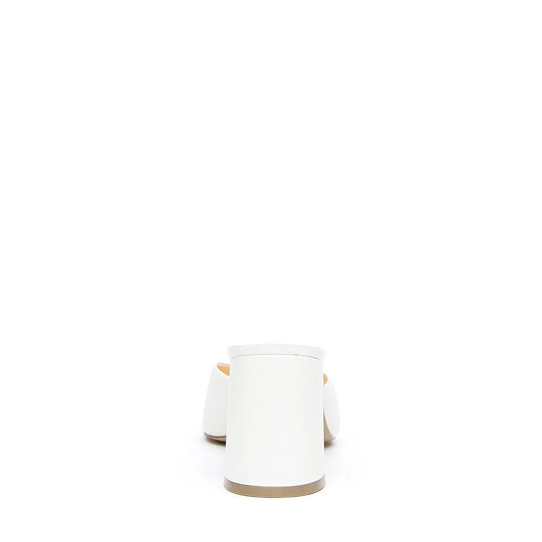 White V Mule